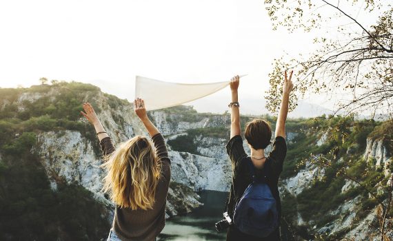 2 friends standing - choosing friends